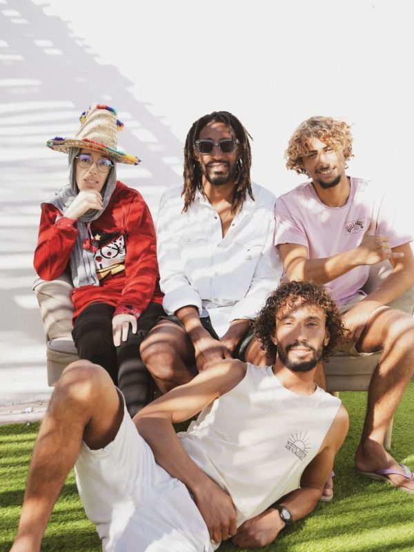 retiros de yoga y surf nira22